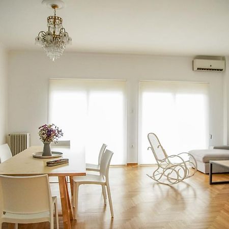 Athenian Blue - Family Apt 5' Minutes From Acropolis Museum Luaran gambar