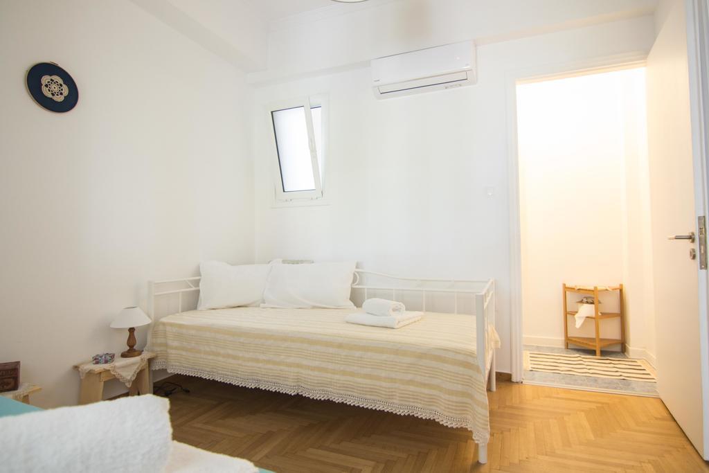 Athenian Blue - Family Apt 5' Minutes From Acropolis Museum Luaran gambar