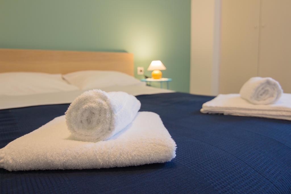 Athenian Blue - Family Apt 5' Minutes From Acropolis Museum Luaran gambar